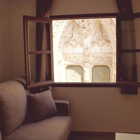 Puerta De La Catedral Apartment Толедо Екстериор снимка