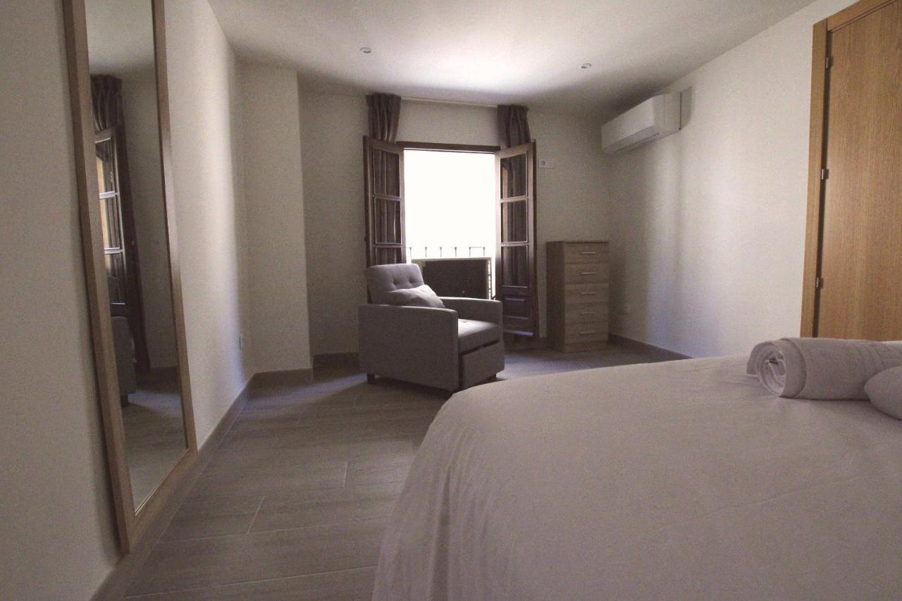 Puerta De La Catedral Apartment Толедо Екстериор снимка
